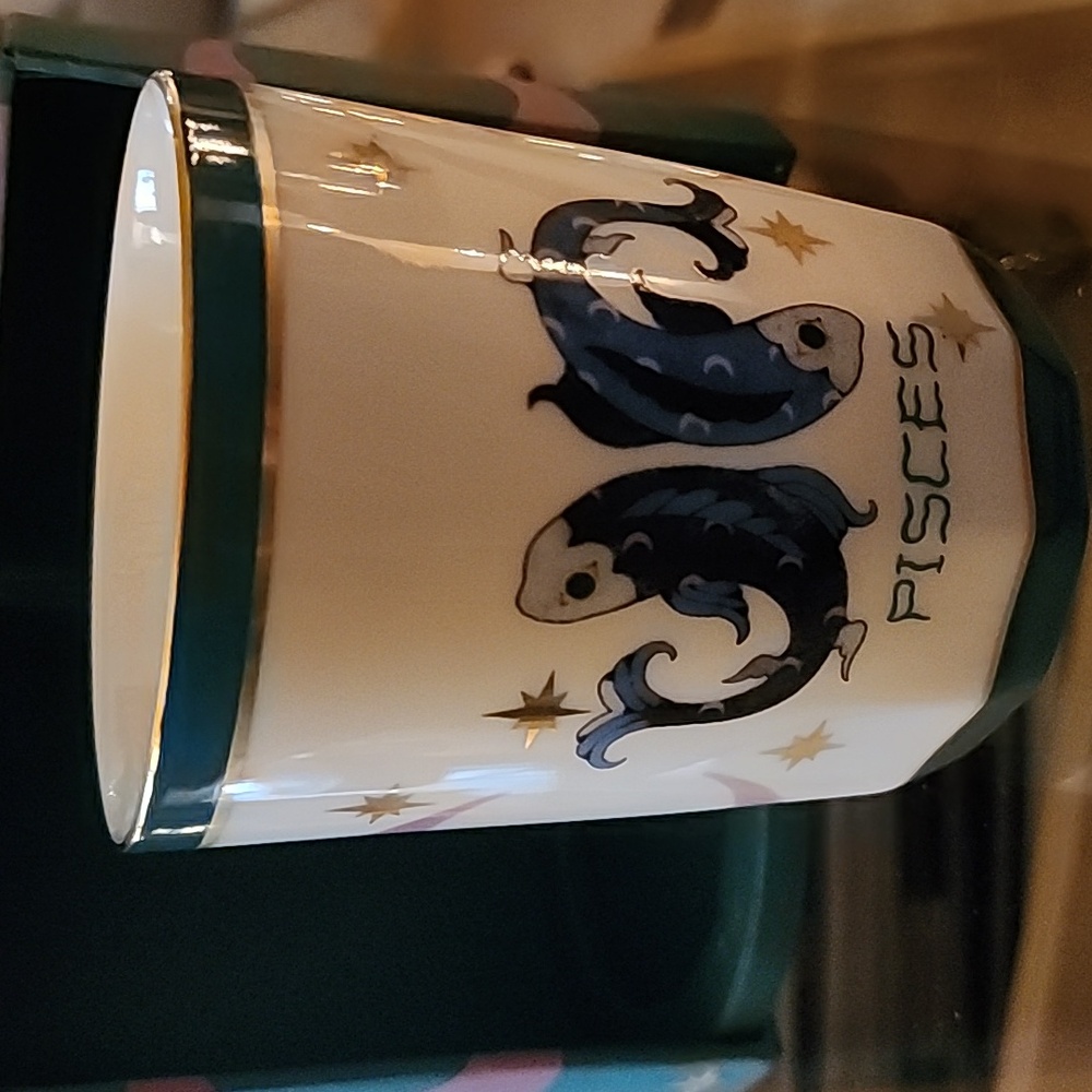 Lou Benesch For Anthropologie Pisces Zodiac Candle Limited Release
